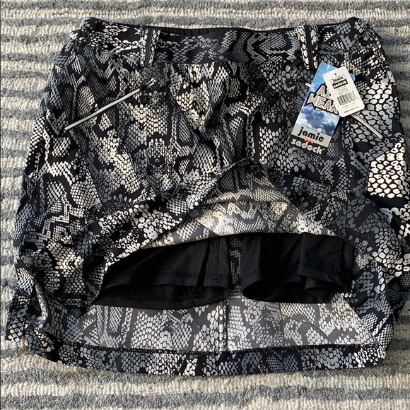 NWT JAMIE SADOCK WOMENS GOLF SKORT - Picture 3 of 4